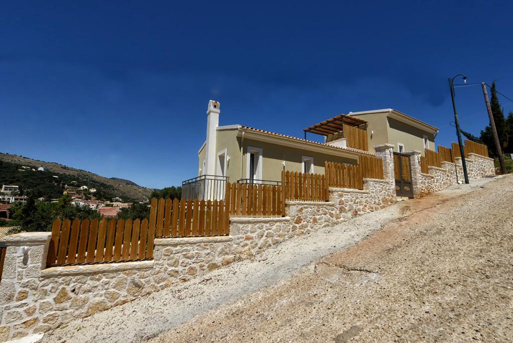 The Cassius Hill House Villa *